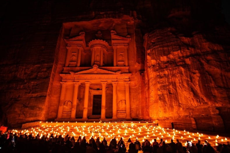 Petra By Night (Petra Night Candles Show) - Johtt.com